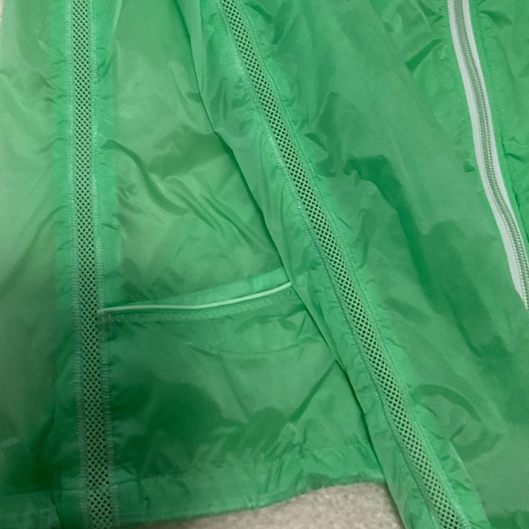Lululemon Transparent Green Running Jacket with Hood Size 8 - Picture 7 of 15
